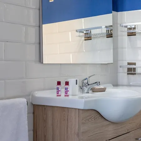 Guest house Lorixedda 3*